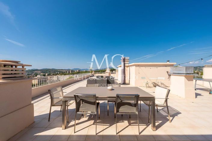 Image No.28-2 Bed Apartment for sale