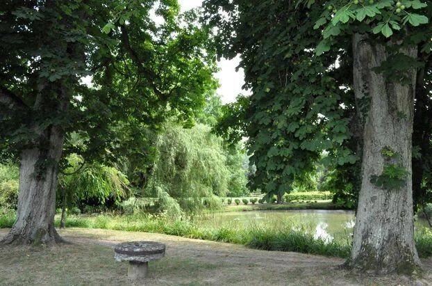 Image No.13-8 Bed House for sale