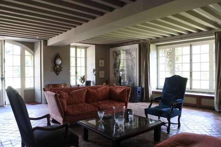 Image No.15-8 Bed House for sale