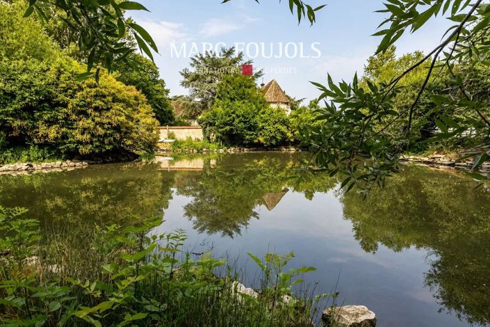 Image No.27-4 Bed House for sale
