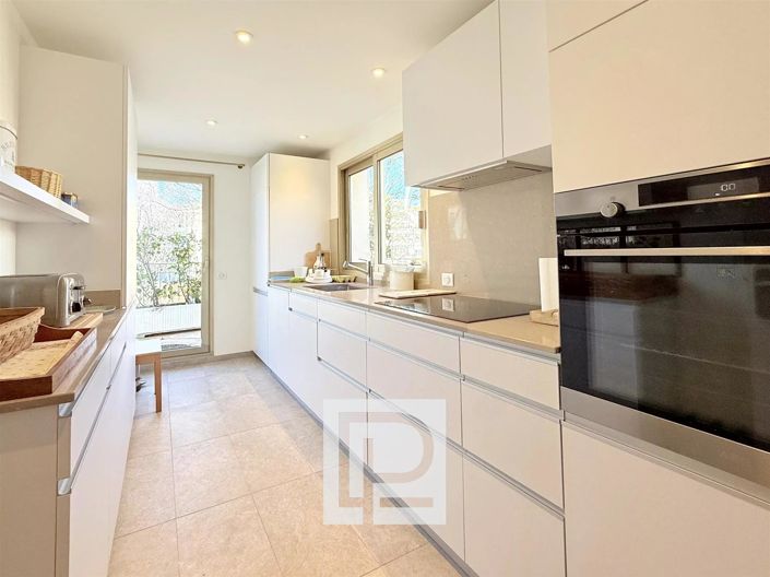 Image No.5-3 Bed Apartment for sale