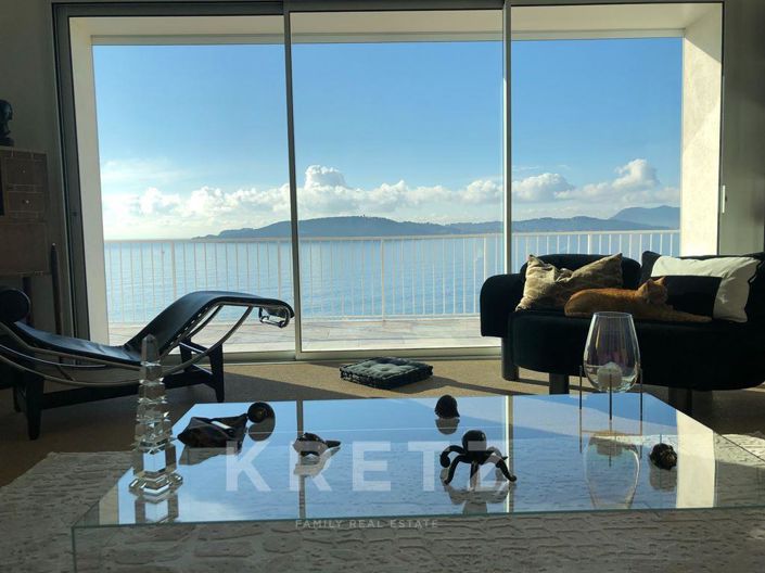 Image No.11-3 Bed House for sale