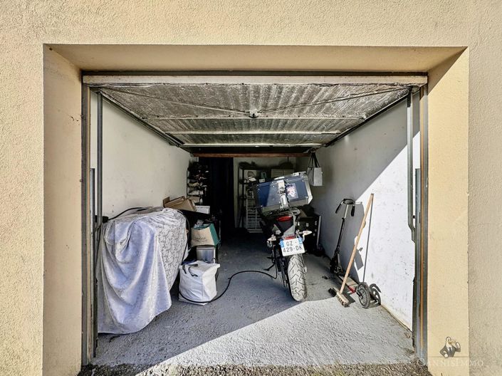 Image No.12-3 Bed Apartment for sale