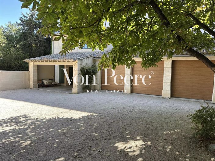 Image No.16-5 Bed House for sale
