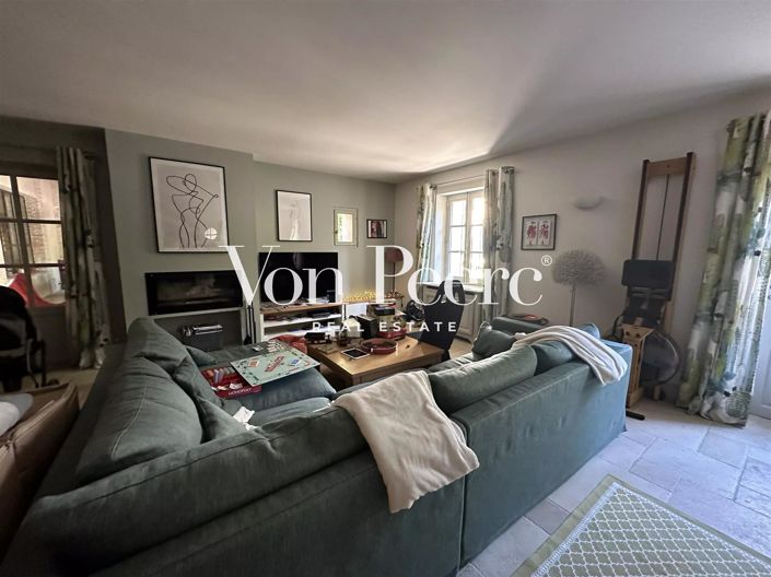 Image No.7-5 Bed House for sale
