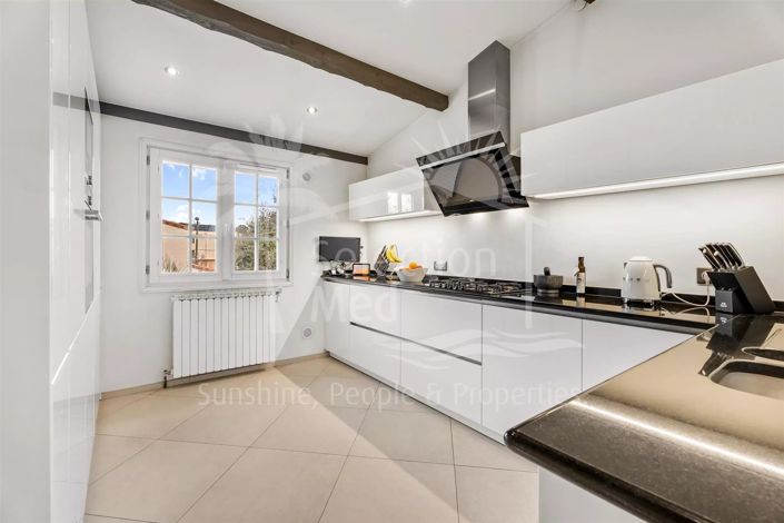 Image No.4-3 Bed House for sale