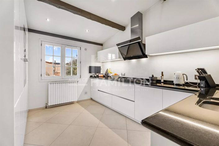 Image No.5-3 Bed House for sale