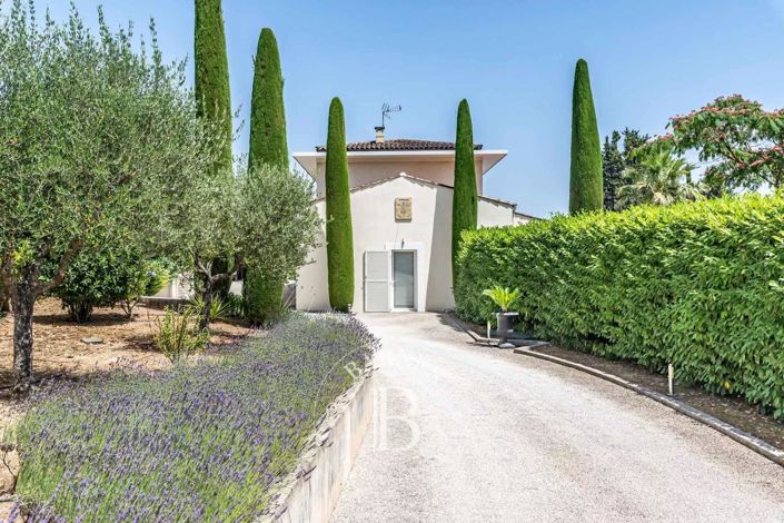 Image No.4-5 Bed House for sale