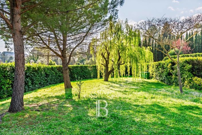 Image No.4-5 Bed House for sale