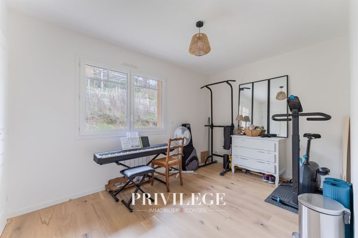 Image No.25-Maison de 8 chambres à vendre à Montanay