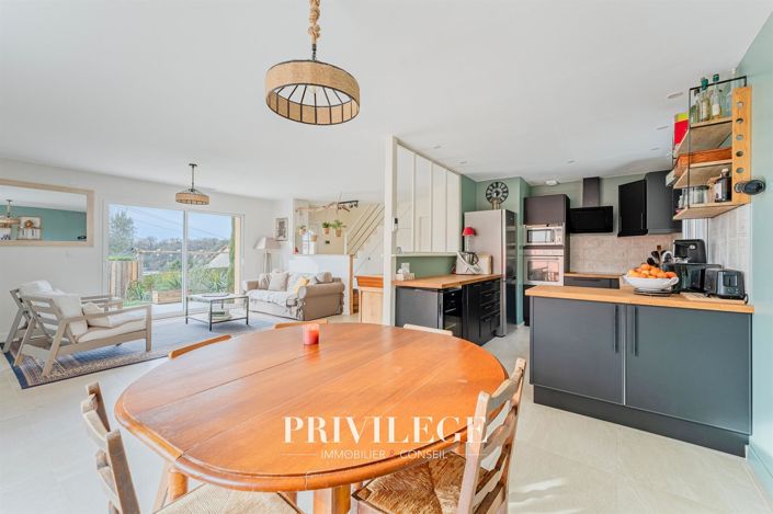 Image No.6-Maison de 8 chambres à vendre à Montanay