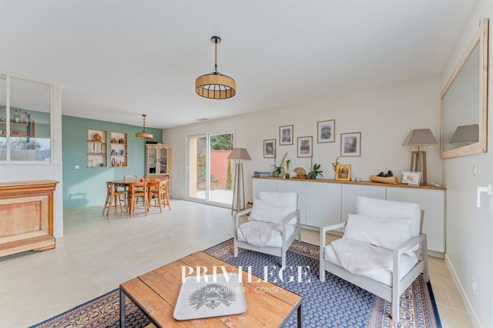 Image No.8-Maison de 8 chambres à vendre à Montanay