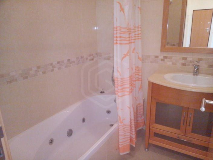 Image No.25-2 Bed Apartment for sale