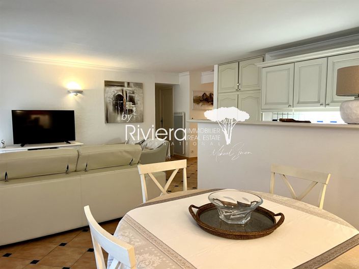 Image No.15-3 Bed Apartment for sale