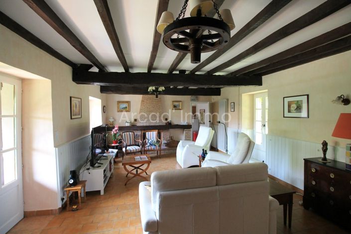 Image No.3-5 Bed House for sale