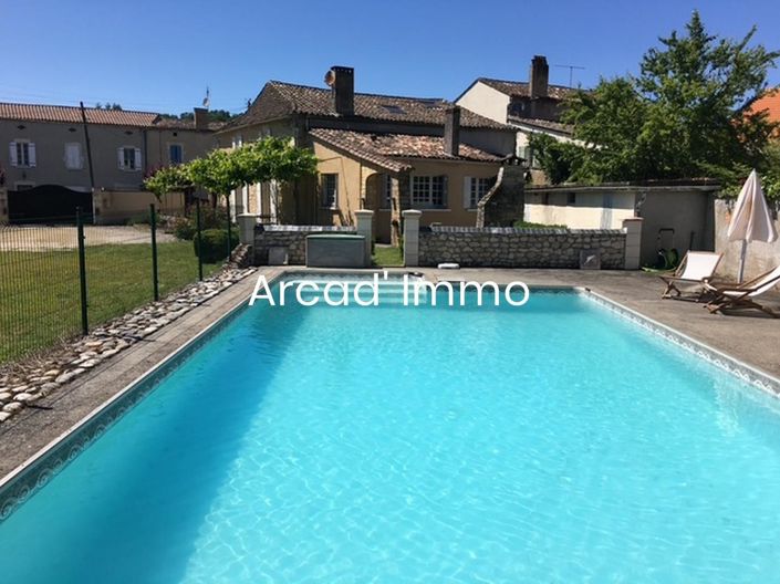 Image No.10-4 Bed House for sale