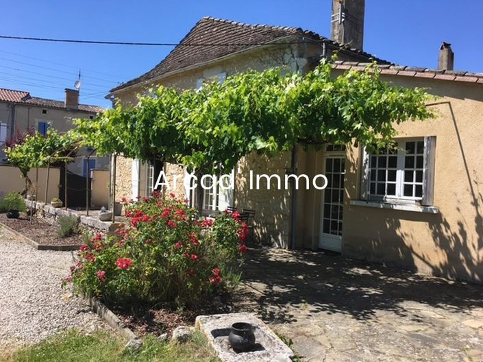 Image No.2-4 Bed House for sale