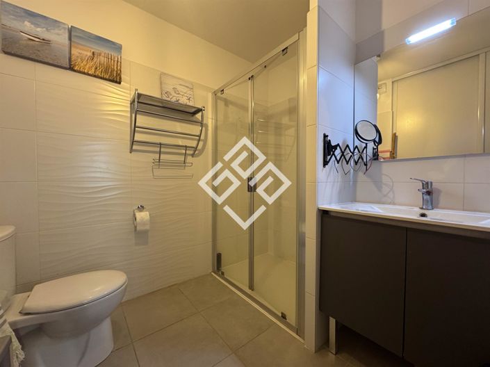 Image No.8-3 Bed Apartment for sale