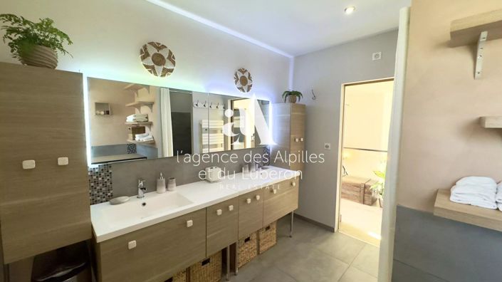 Image No.11-Maison de 4 chambres à vendre à Gordes