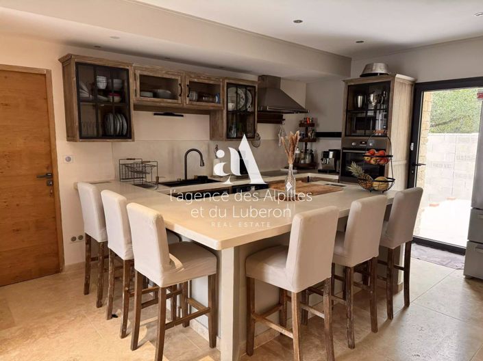 Image No.4-4 Bed House for sale