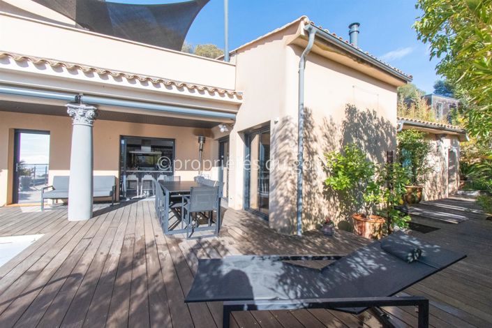 Image No.3-6 Bed House for sale