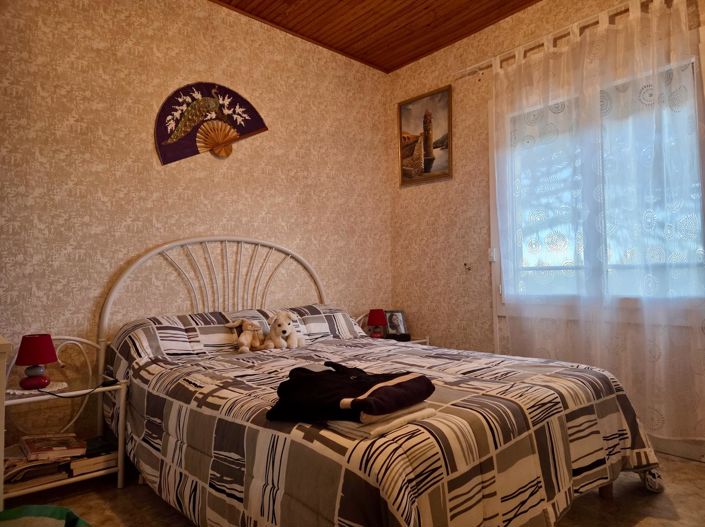 Image No.12-3 Bed House for sale