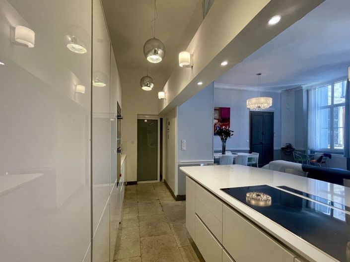 Image No.3-3 Bed Apartment for sale