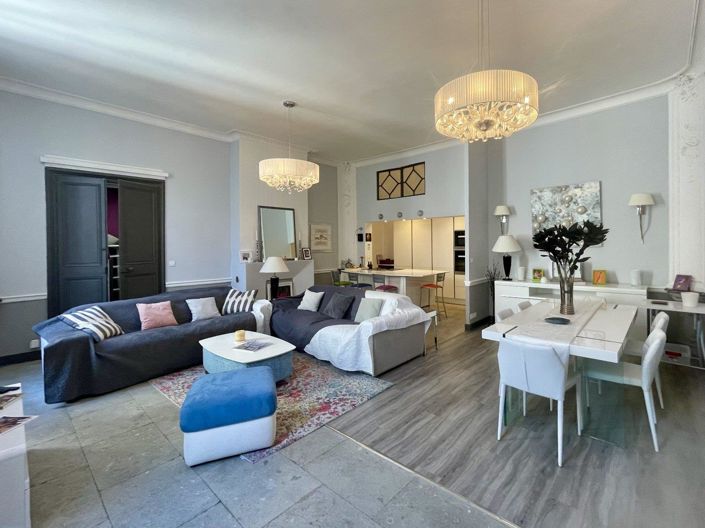 Image No.9-3 Bed Apartment for sale