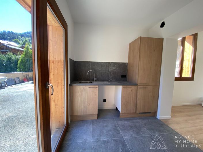 Image No.8-3 Bed Apartment for sale