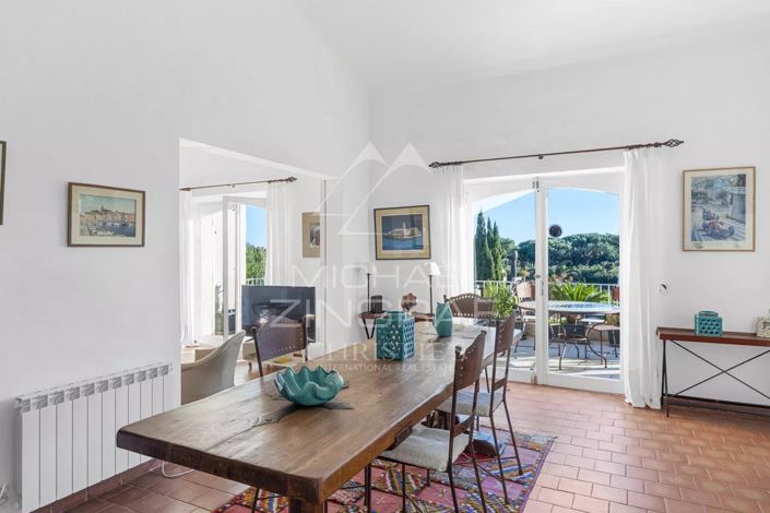 Image No.4-2 Bed House for sale