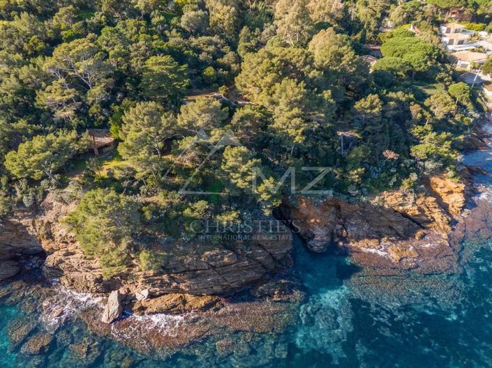Image No.8-House for sale
