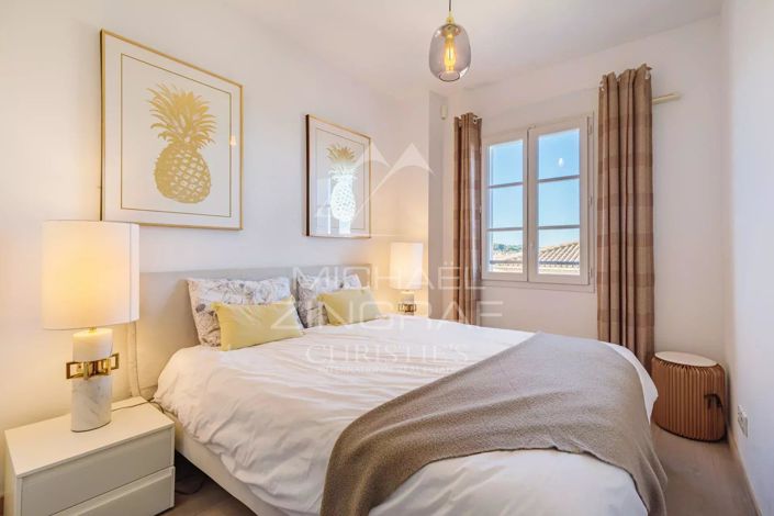 Image No.9-3 Bed Apartment for sale