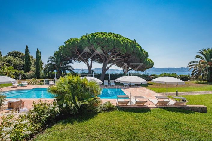 Image No.3-12 Bed House for sale