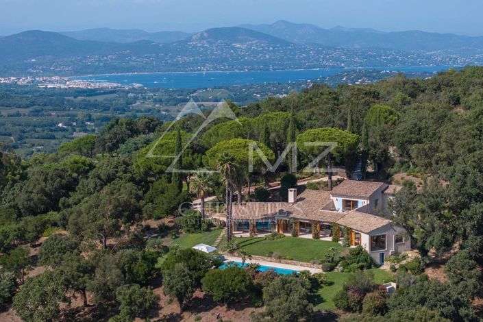 Image No.2-6 Bed House for sale