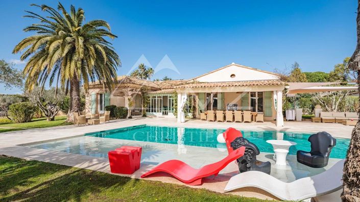 Image No.3-8 Bed House for sale