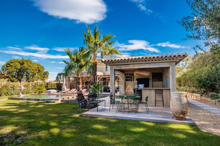 Image No.3-5 Bed House for sale