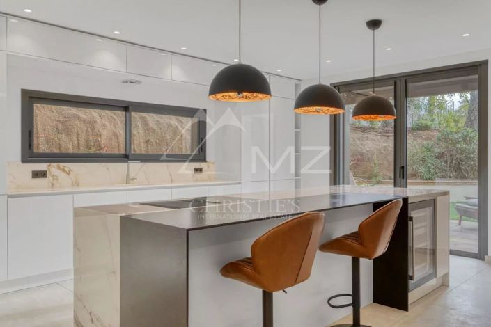 Image No.6-Maison de 4 chambres à vendre à Sainte-Maxime