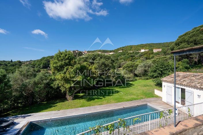 Image No.4-4 Bed House for sale