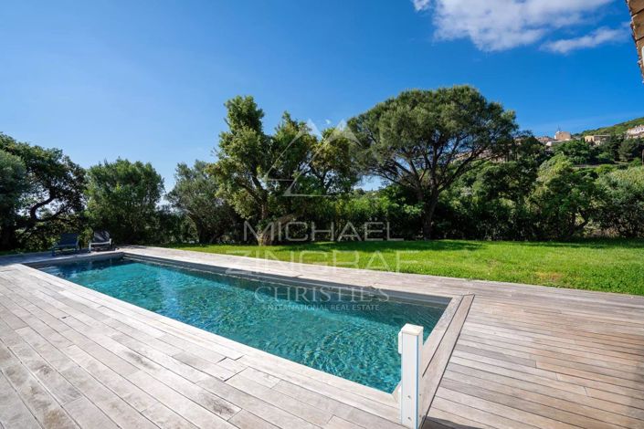 Image No.5-4 Bed House for sale