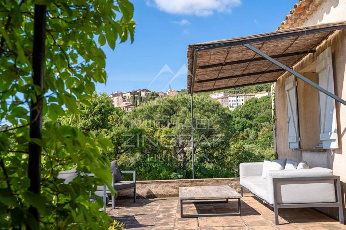 Image No.9-4 Bed House for sale