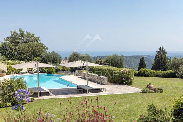 Image No.2-6 Bed House for sale