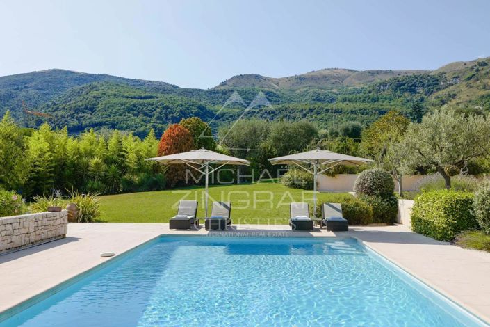 Image No.6-6 Bed House for sale