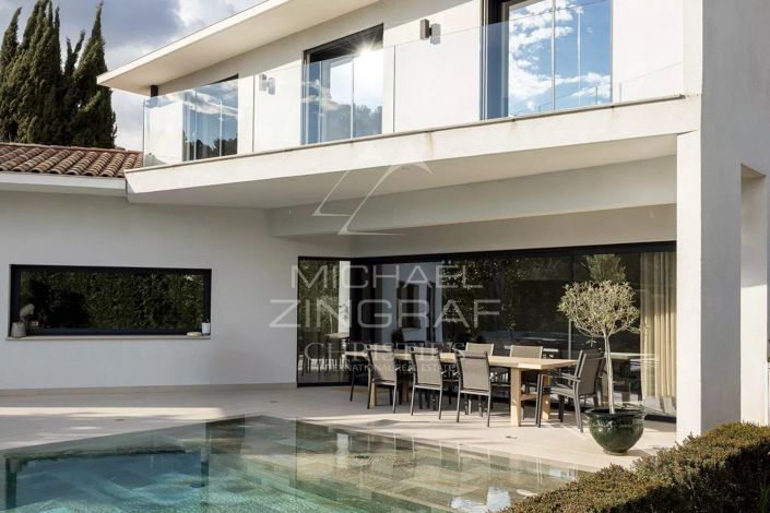 Image No.4-4 Bed House for sale