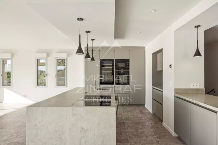 Image No.8-Apartment for sale