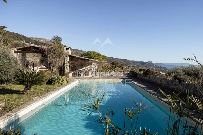 Image No.11-6 Bed House for sale
