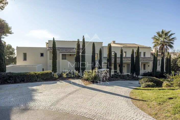 Image No.9-3 Bed Apartment for sale