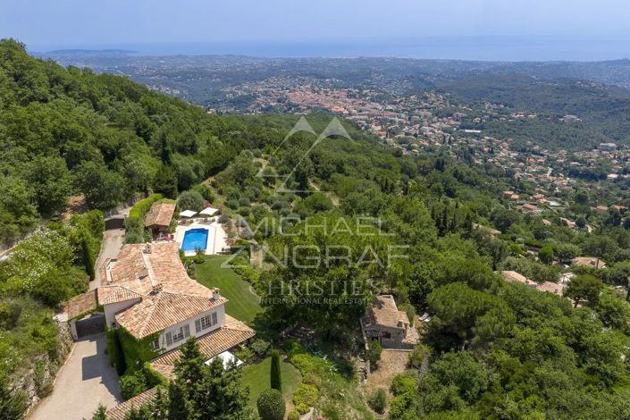 Image No.4-6 Bed House for sale