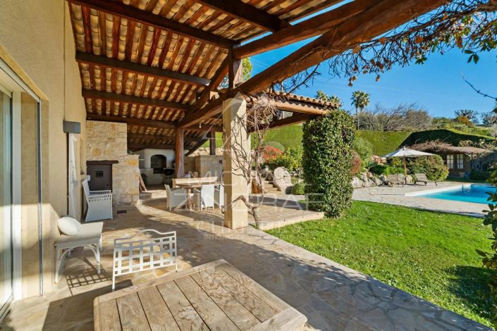 Image No.3-5 Bed House for sale