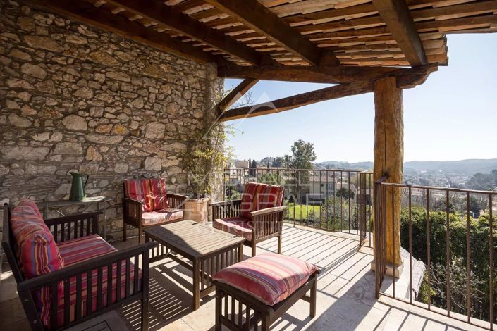 Image No.11-6 Bed House for sale