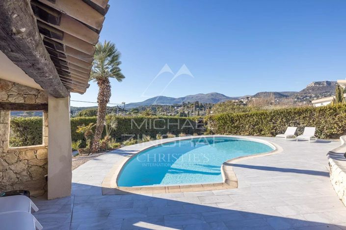 Image No.4-6 Bed House for sale